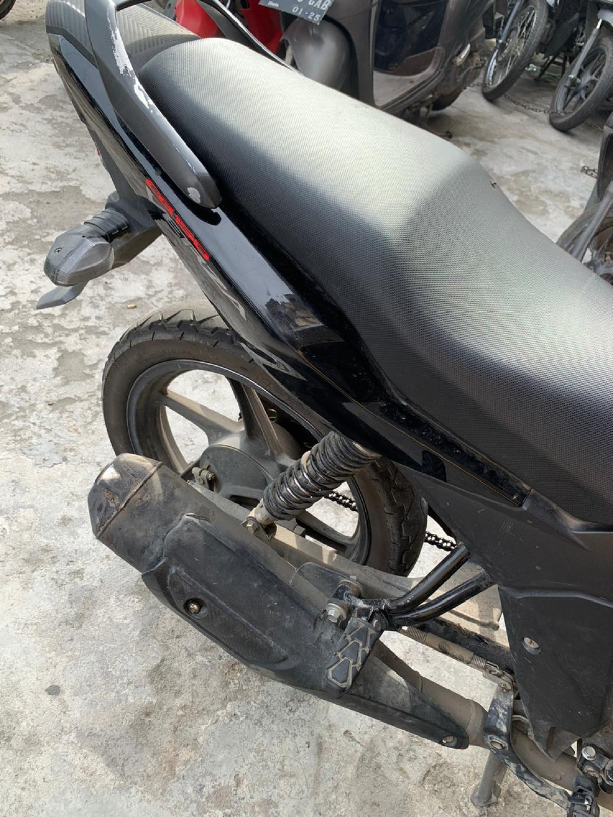 HONDA CB 150 Verza