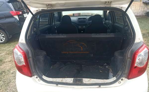 DAIHATSU AYLA 1.0 D