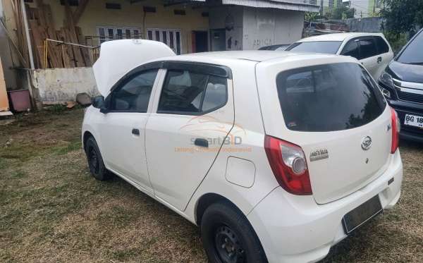 DAIHATSU AYLA 1.0 D