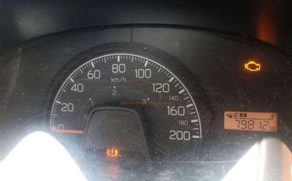 DAIHATSU AYLA 1.0 D