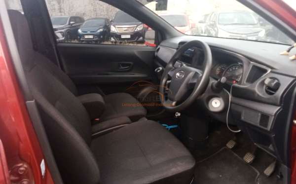 DAIHATSU SIGRA