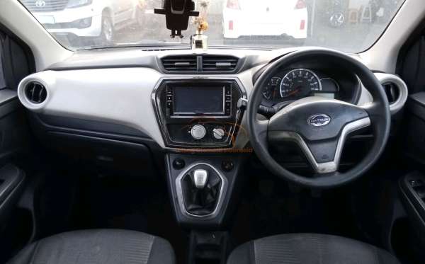 DATSUN  GO PANCA  T