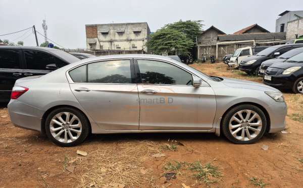 HONDA ACCORD CR2