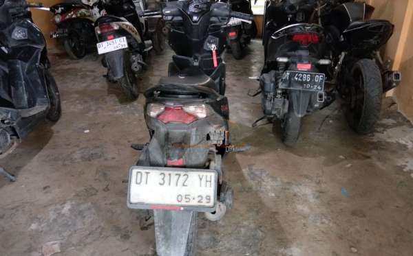 HONDA  BEAT
