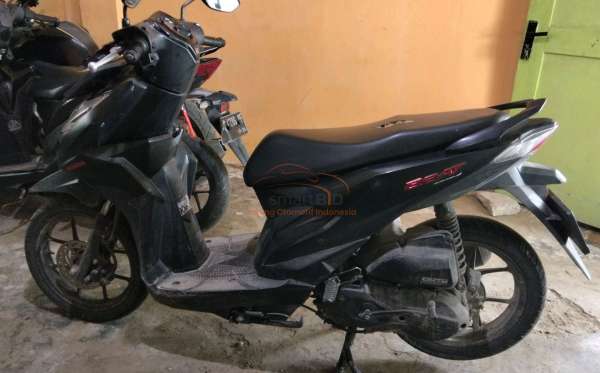 HONDA  BEAT