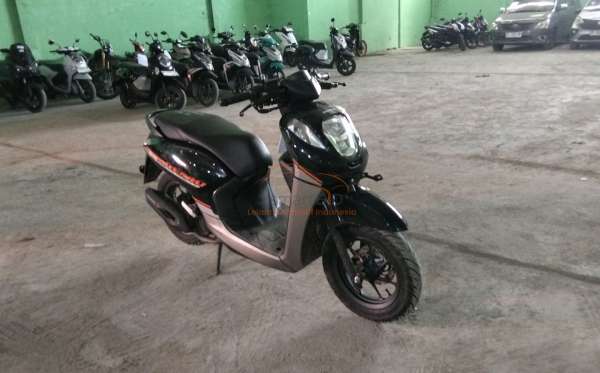 HONDA  GENIO