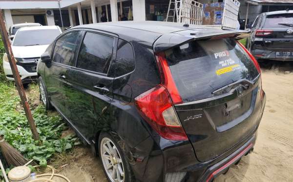 HONDA  JAZZ  GK5 1.5 RS