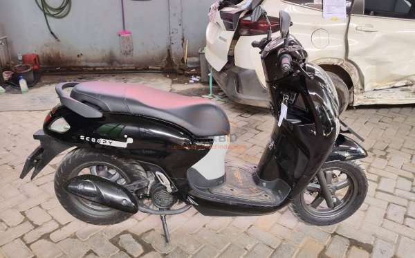 HONDA  SCOOPY