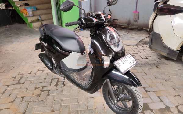 HONDA  SCOOPY