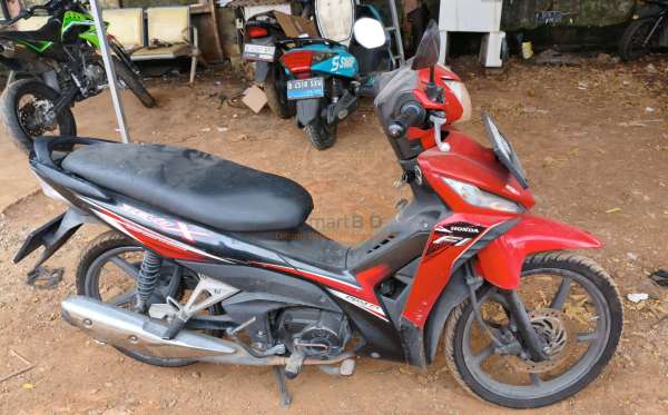 HONDA REVO X