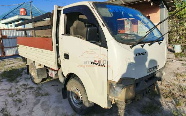 ISUZU  PHR  54 U