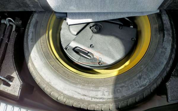 MAZDA GT 4X2 AT