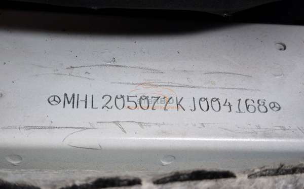 MERCEDES BENZ C 200