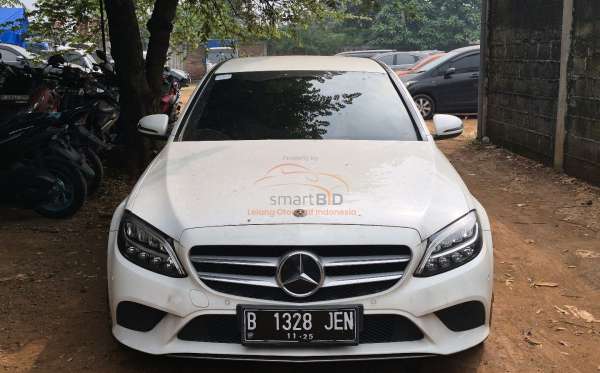 MERCEDES BENZ C 200