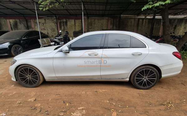 MERCEDES BENZ C 200