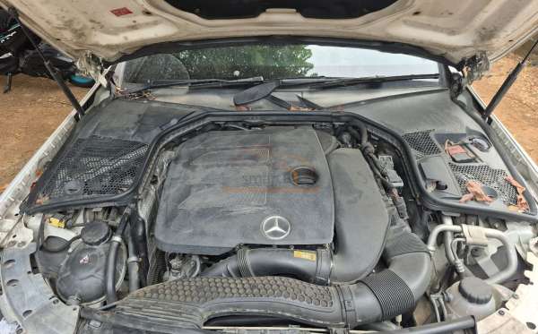 MERCEDES BENZ C 200