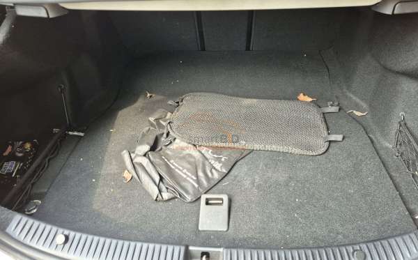 MERCEDES BENZ C 200