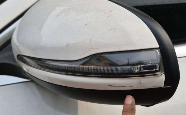 MERCEDES BENZ C 200