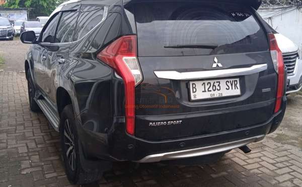 MITSUBISHI PAJERO SPORT