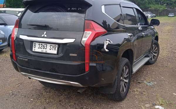 MITSUBISHI PAJERO SPORT
