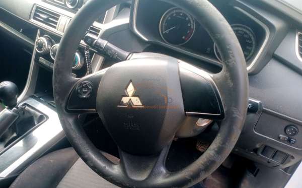 MITSUBISHI XPANDER 1.5L EXCEED
