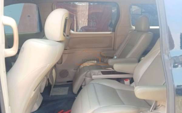 TOYOTA ALPHARD 2.4 X