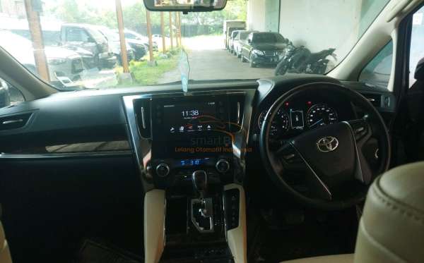 TOYOTA ALPHARD 2.5 G