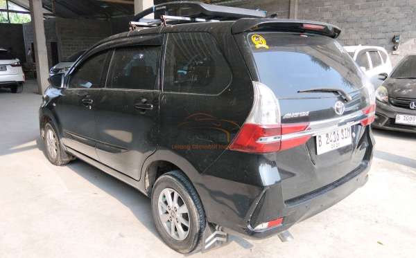 TOYOTA  AVANZA  G