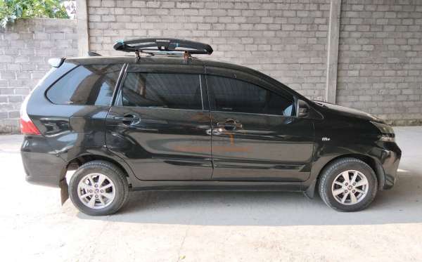 TOYOTA  AVANZA  G