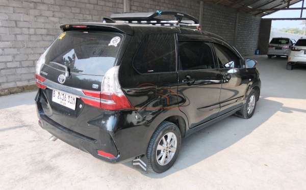 TOYOTA  AVANZA  G