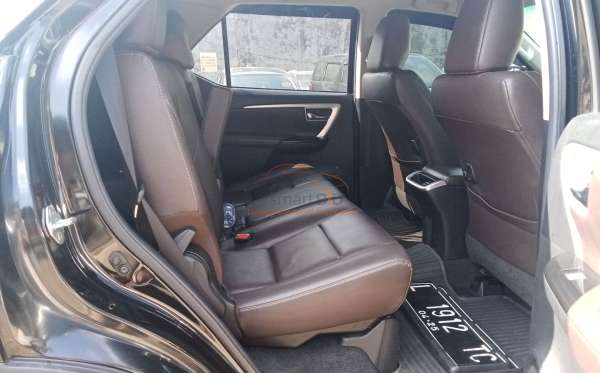 TOYOTA FORTUNER 2.4 VRZ