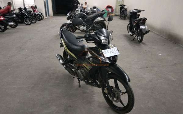 YAMAHA  JUPITER Z1