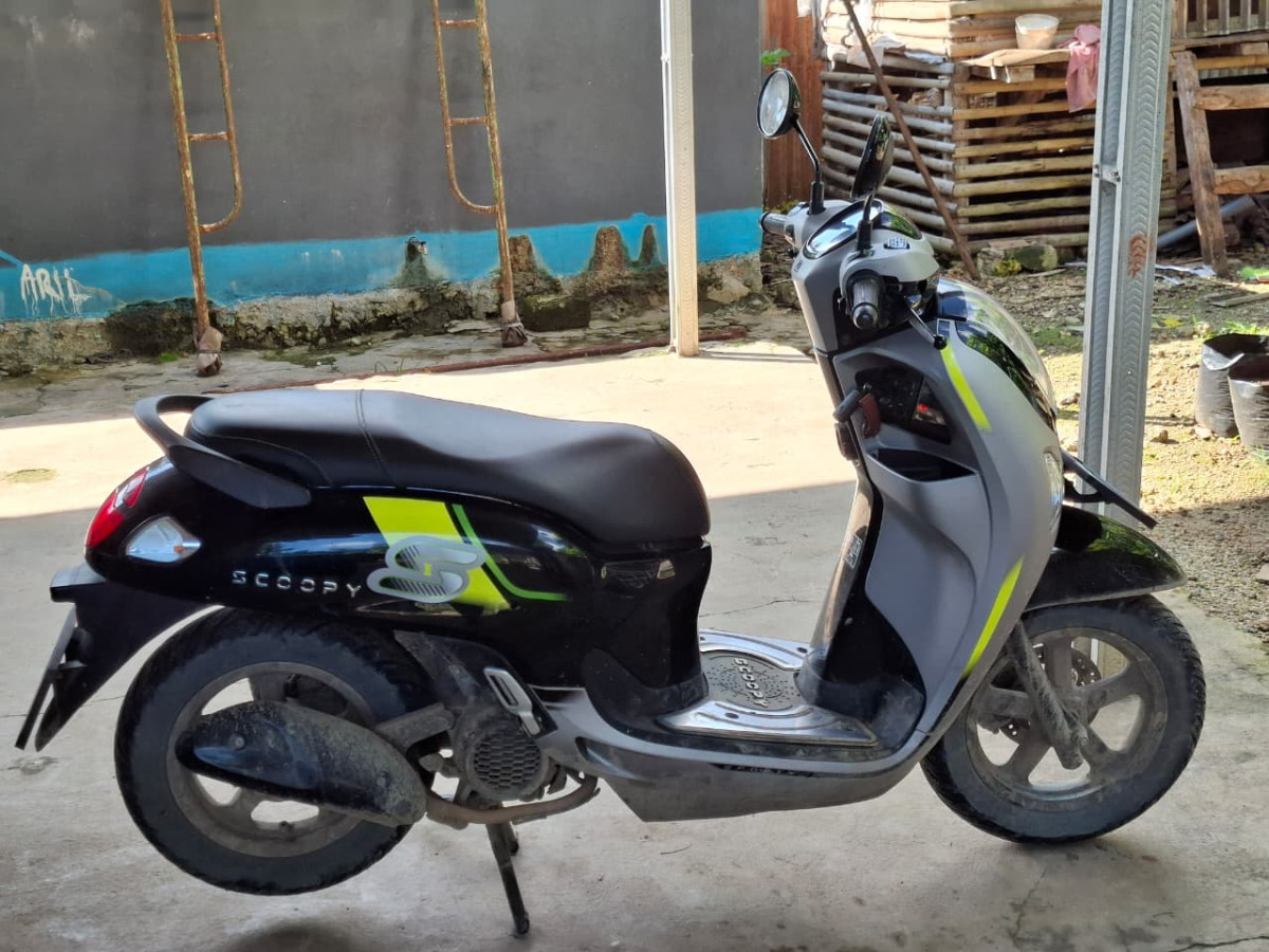 HONDA SCOOPY