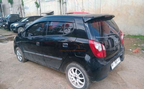 DAIHATSU AYLA 1.0 X