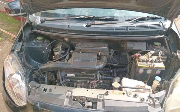 DAIHATSU AYLA 1.0 X