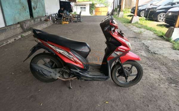 HONDA BEAT CBS FI CW