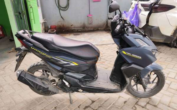 HONDA  VARIO 160