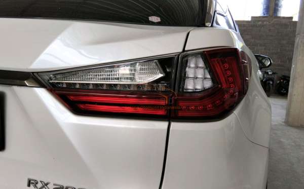 LEXUS RX 200