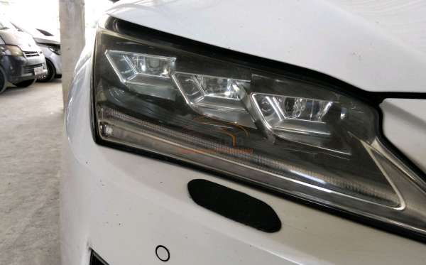 LEXUS RX 200
