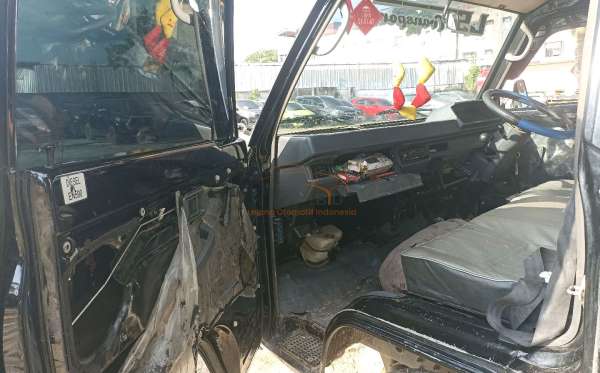 MITSUBISHI L300 PU FB-R (4X2)