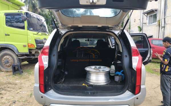 MITSUBISHI PAJERO SPORT GLX