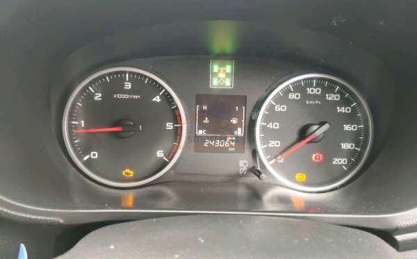 MITSUBISHI PAJERO SPORT GLX