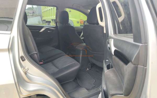 MITSUBISHI PAJERO SPORT GLX
