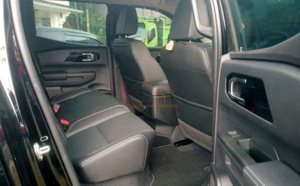 MITSUBISHI TRITON 2.4L DC ULTIMATE (4X4)