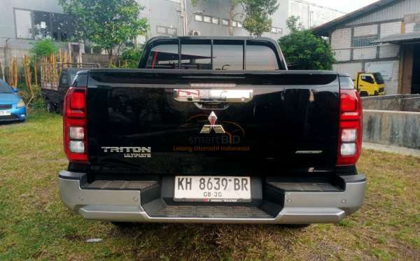 MITSUBISHI TRITON 2.4L DC ULTIMATE (4X4)