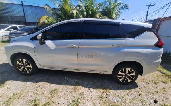 MITSUBISHI XPANDER SPORT