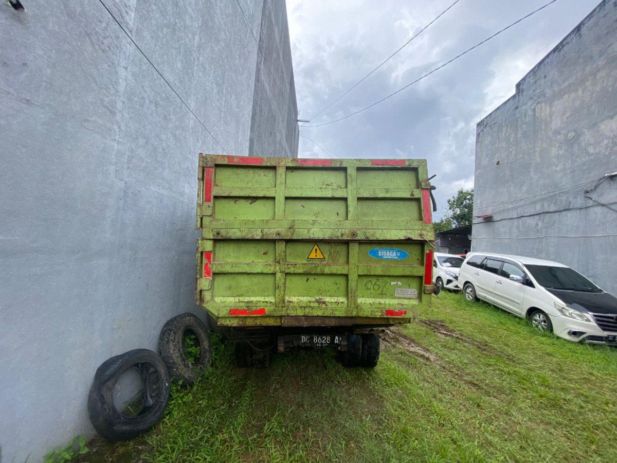 HINO XZU349R