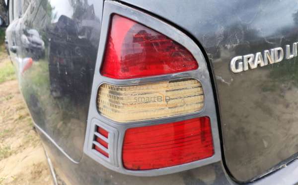 NISSAN  LIVINA GRAND  XV