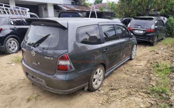 NISSAN  LIVINA GRAND  XV