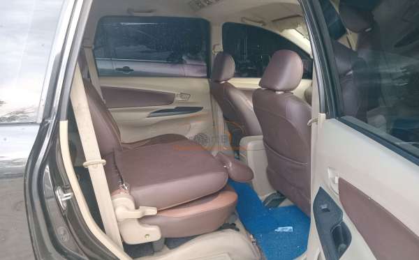 TOYOTA AVANZA 1.3 G